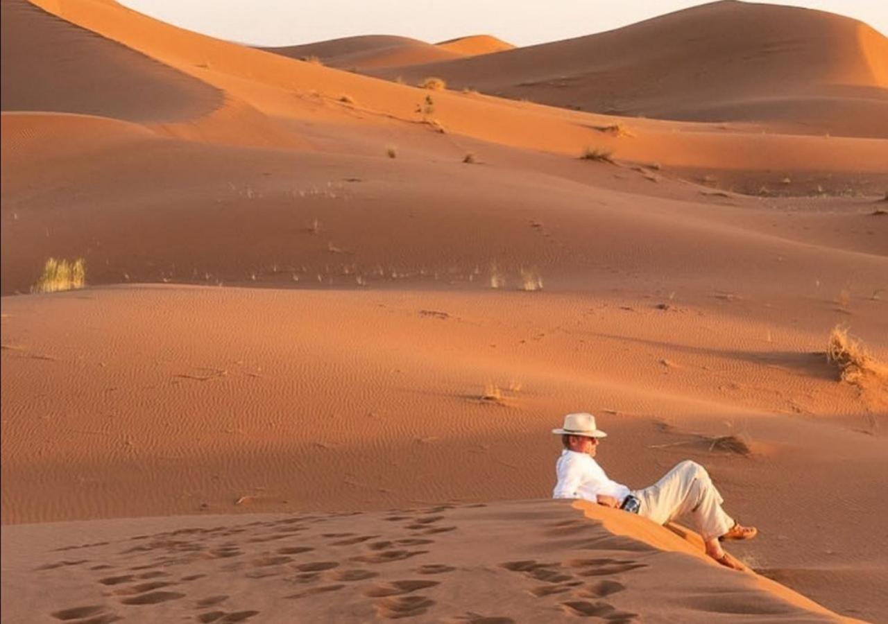 Amazing Luxury Camp Hotel Merzouga Room photo